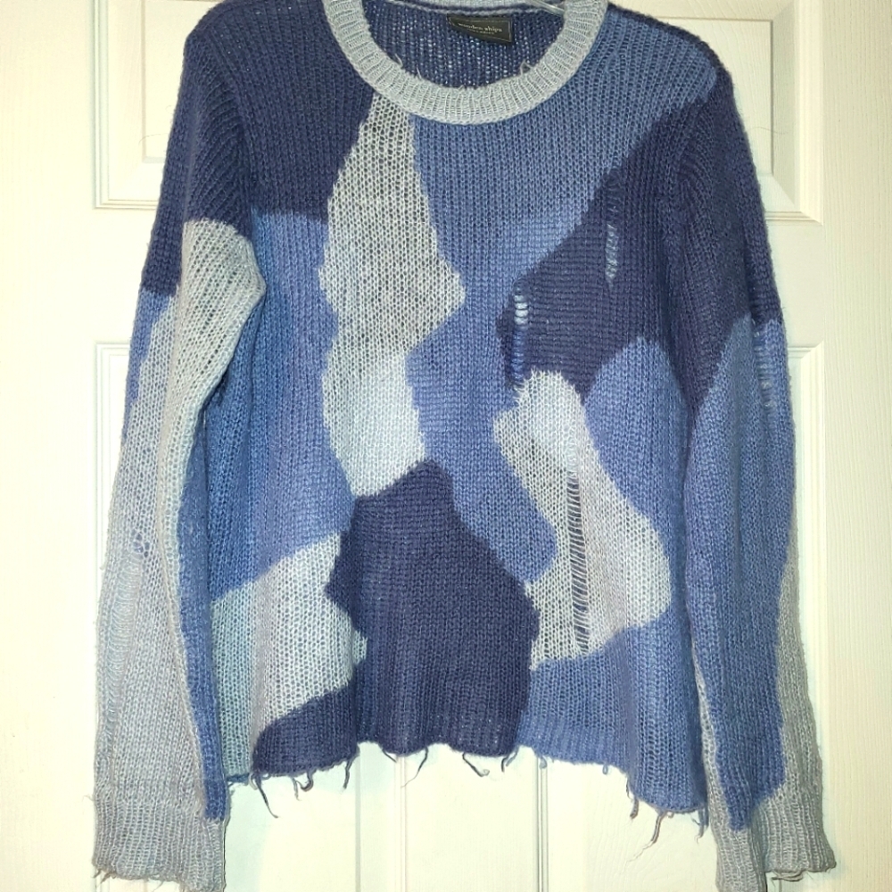 Wooden Ships Mohair Wool Blend‎ Sweater Women's Size Medium Distressed Blue Camo